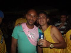 Oktober 10 Anos